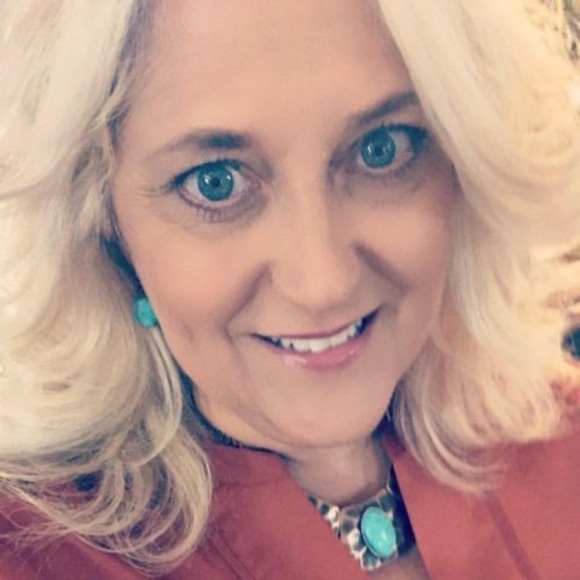 Meet your Posher, Susan - Picture 1 of 1